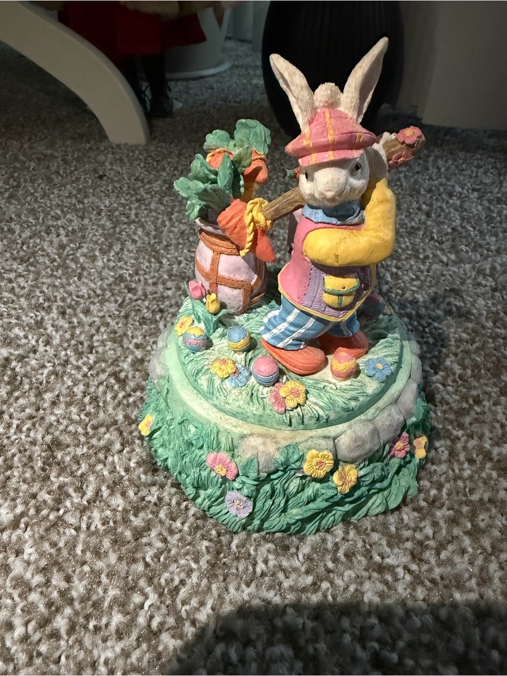 Decorative Spring Bunny Figurine in Pastel Colors (Musical)